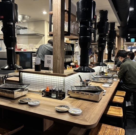 自慢のカウンターは1名様～