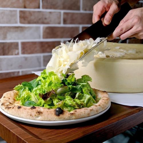Freshly shaved cheese salad PIZZA