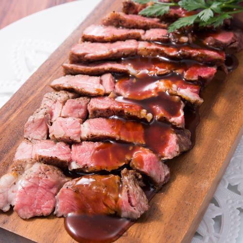 쇠고기 Zabuton 스테이크 (100g)