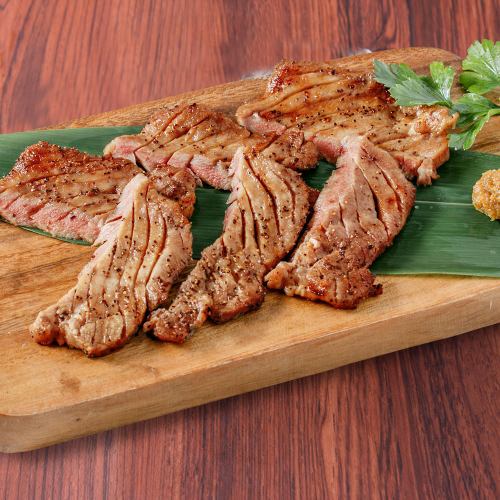 厚切り牛たん弁当(3枚6切)