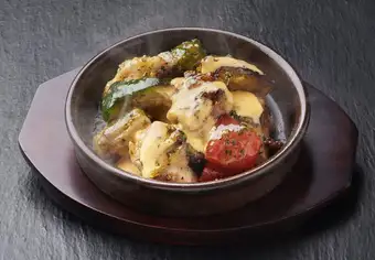 チキンと野菜のバジルチーズグリル