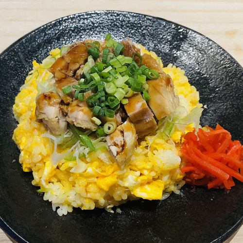 自家製チャーシュー&玉子のチャーハン