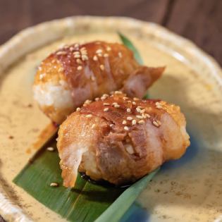 Meat-wrapped rice ball (1 piece)