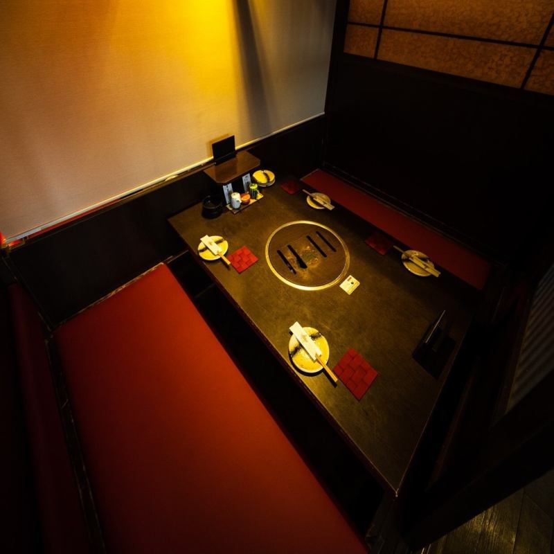 お席 飛騨牛 もつ鍋 肉寿司 タテガミ 金山駅前店