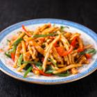 豚肉とピーマンの細切り炒め　小