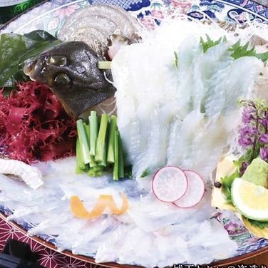 その時期の旬を愉しめる『季節の名物メニュー』は必食！