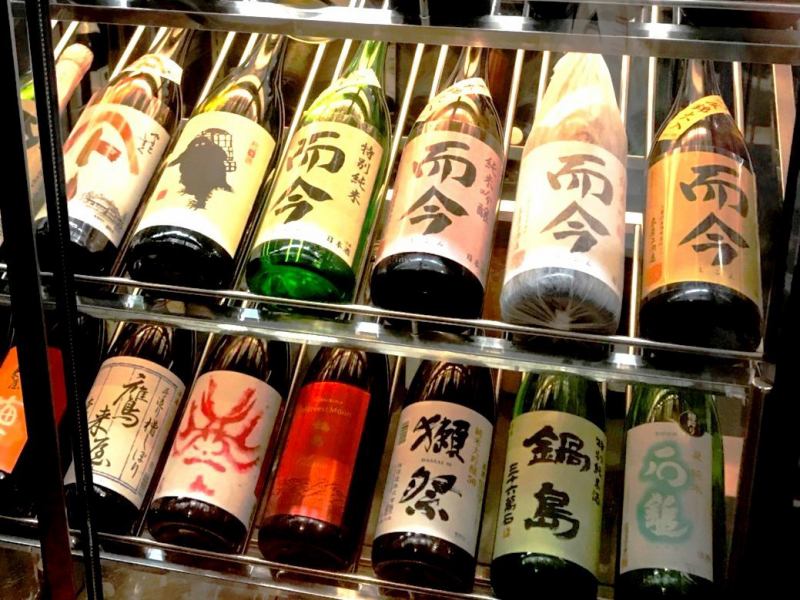 日本酒、焼酎、ワインなどドリンク種類も豊富！獺祭などの人気銘酒もございます。