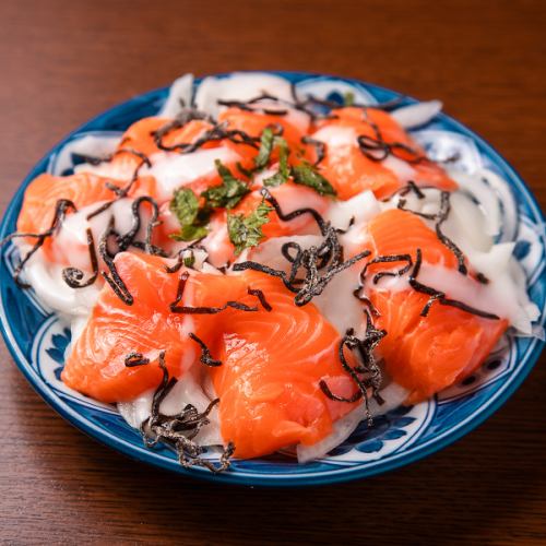 女将の作る料理に舌鼓！