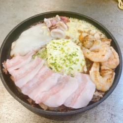 【殿堂入り】関西お好みスペシャル玉(豚・イカ・海老・帆立・もち・チーズ)