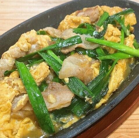 豚ニラ玉炒め