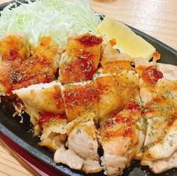 鶏ももの照り焼きチキン