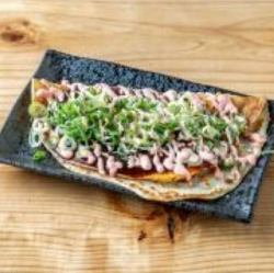 ねぎイカ焼き明太マヨ(ソース、明太マヨ、ねぎ)