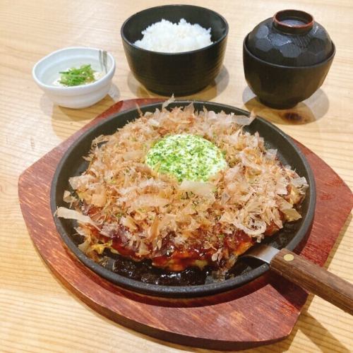 ランチやテイクアウトもございます◎