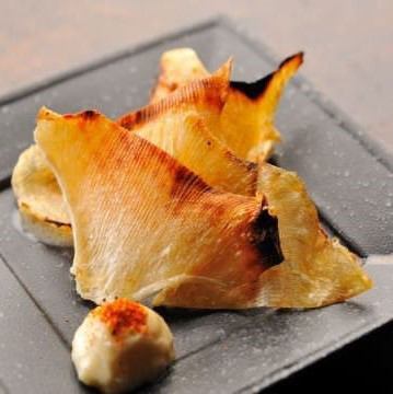 Grilled stingray fin