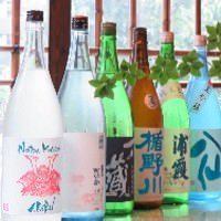 We have local sake from all over the Tohoku region, centering on Miyagi's local sake.