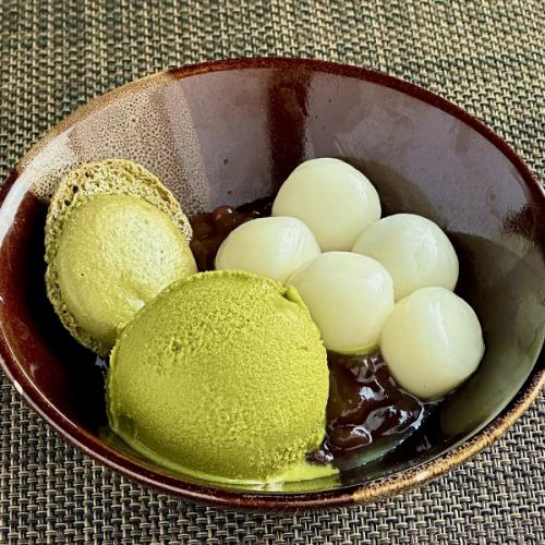 Uji matcha shiratama zenzai (sweet red bean soup with matcha green tea and mochi balls)