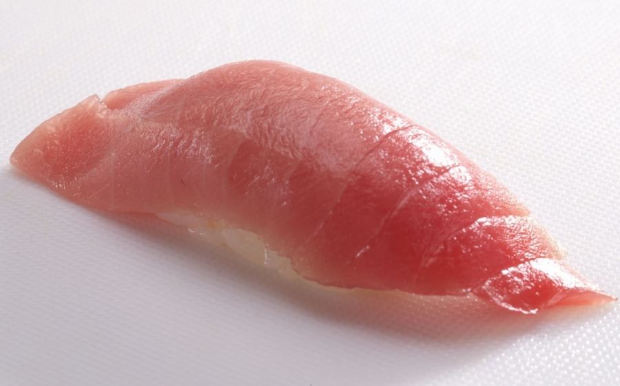 We offer from 1 piece so that you can enjoy various kinds of fresh fish grips, warships, and thin rolls !! 150 yen per piece ~