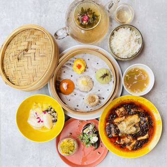 【평일 Lunch 프리픽스 Course】건배주 첨부 전채 2종 모듬이나 5종 소고리포로 선택할 수 있는 메인!