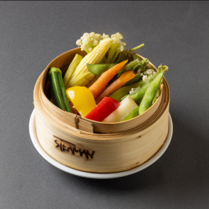 Steamed vegetables with estragon mayonnaise