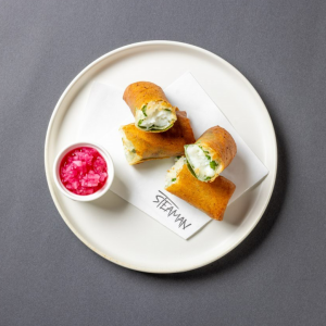 2 seasonal fried spring rolls