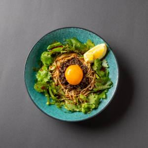 Herb-finished tantan noodles without soup