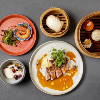 平日【Lunch Special Course】乾杯酒付　5種小籠包にメインのお肉まで付いた贅沢コース