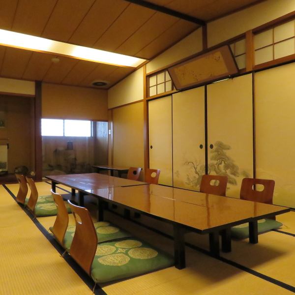 ≪Access≫ About 28 minutes on foot from the south exit of Hozumi Station on the JR Tokaido Main Line / about 43 minutes on foot from the exit of Tarumi Railway Mieji Station / about 56 minutes on foot from the exit of Tarumi Railway Jukujo Station.We have a private parking lot for about 20 cars, so it is convenient to come by car.
