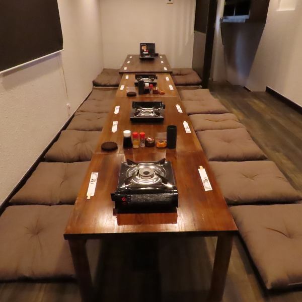 [Motsunabe x Various Banquets] The seating layout is flexible, so we will change it according to the number of guests.We also cater for small parties of up to 10 people.Available for private use from 18 people on Mondays to Thursdays, and from 20 people on Fridays to Sundays and holidays! #Motsunabe #Yakitori #Tenjin #Izakaya #All-you-can-drink #Private #Girls' Night Out #Birthday #Anniversary #Private Room #Yakitori #Hot Pot #Motsunabe