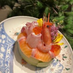 【要予約】お祝いに 寿司ケーキ(2~4名様用)