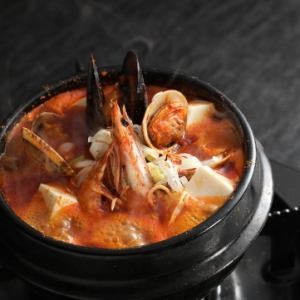 海鮮スンドゥブチゲ(1辛)