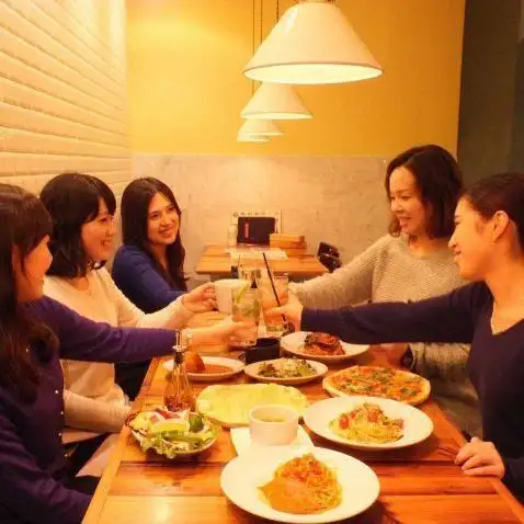 ママ会や女子会、ランチパーティやデートにもピッタリです◎