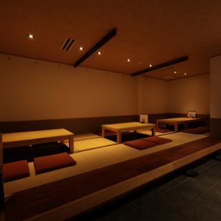 《我们提供榻榻米座位，方便携带儿童的客人安心就座。》