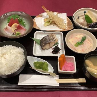 【ランチ】三田膳