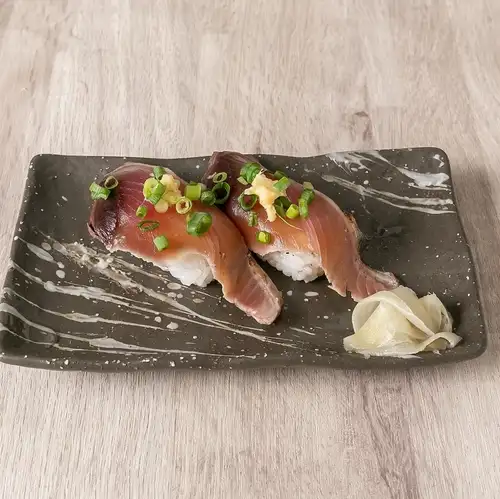 藁焼きかつおのたたき握り
