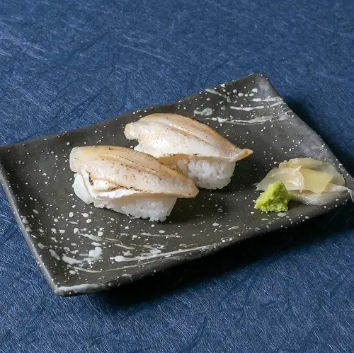Seared blackthroat seaperch nigiri