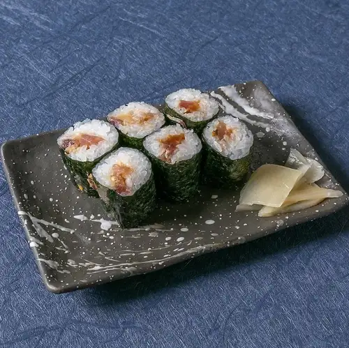 Aotemaki (rolled omelet) with green chili namero (minced raw fish).