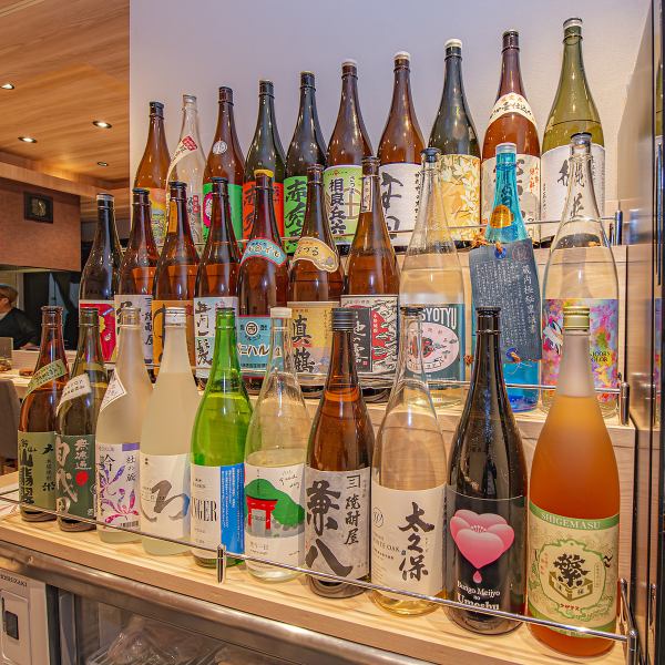 ≪約30種類ずつ日本酒・焼酎を常備！≫ 焼酎各種 ￥650（税込）～・日本酒各種 ￥950（税込）～