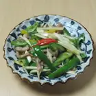 牛肉と真菰だけの四川炒め