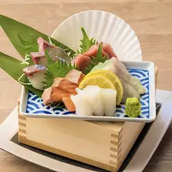 Today's Assorted Sashimi Platter (5 types)