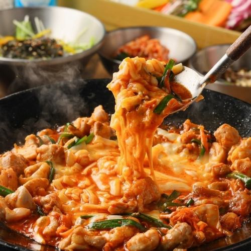 Great Value! Choose from 5 main dishes + 50 dishes all-you-can-eat and drink