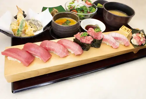 生本まぐろ盛合せ御膳セット