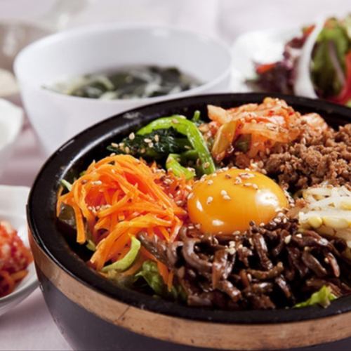 こだわりの韓国食材と創作料理