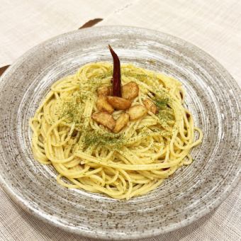 ゴロゴロにんにくのペペロンチーノ