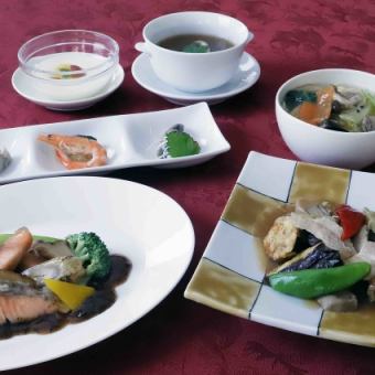 <ディナーコース>【牡丹】4500円(税込)  リーズナブルで楽しむ”歓送迎会”に!