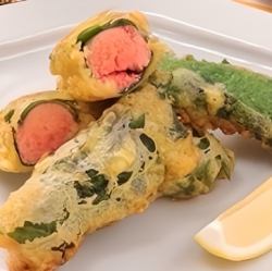 Fried cod roe with seaweed