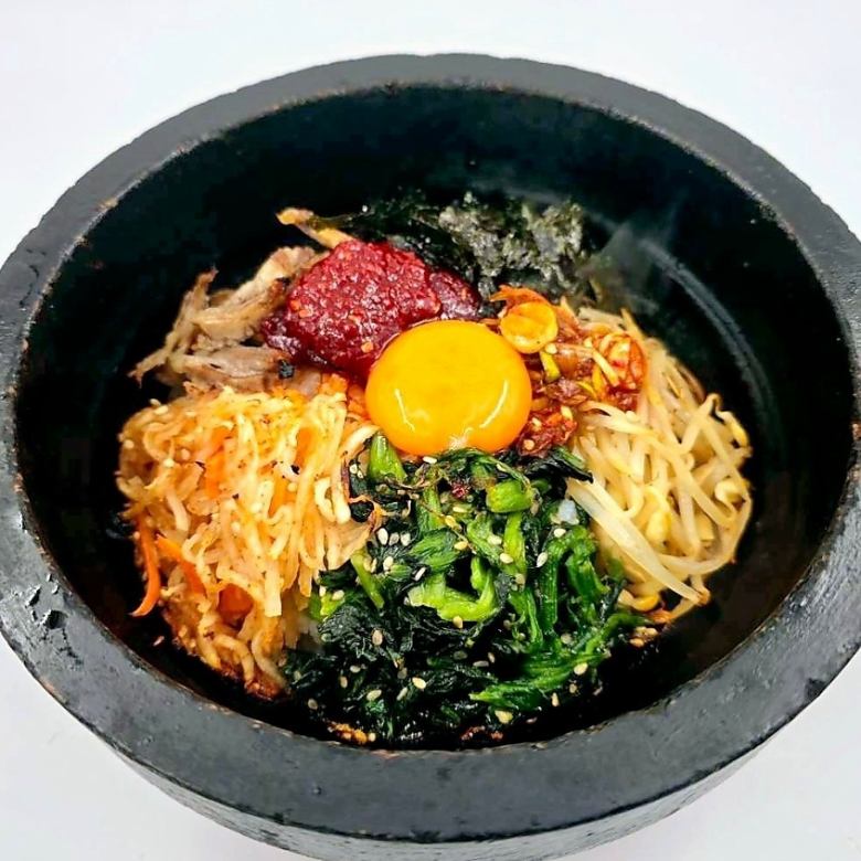 特色菜!石烤拌飯