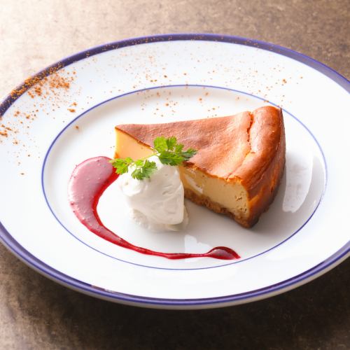 Baked Cheesecake ~Double Berry Sauce~
