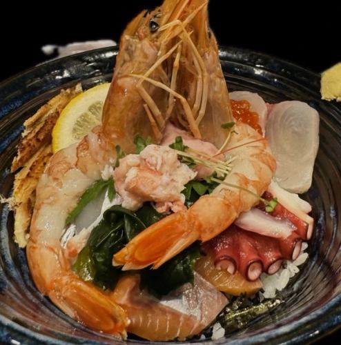 極上海鮮丼