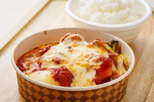 Tomato sauce (with rice)