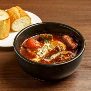 "Tenka Ippin" Beef Stew Fluffy Stewed Wagyu Beef Regular <Comes with bread or rice> Extra rice 150 yen